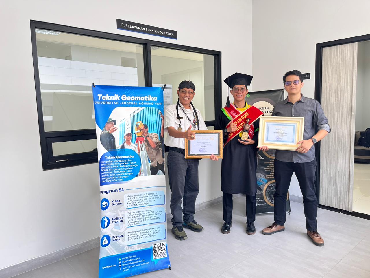 WhatsApp Image 2025-11-04 at 11.26.54 (1)