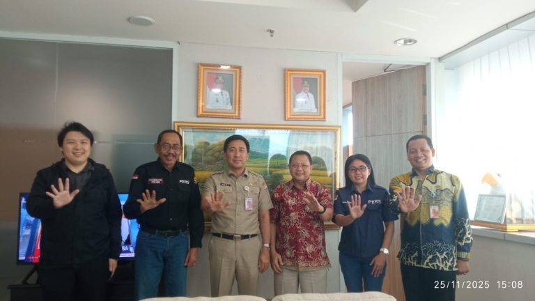 WhatsApp Image 2025-11-25 at 17.05.54 (2)